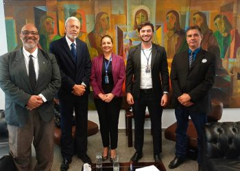 Gabinete do Senador Fabiano Contarato recebe diretoria da FNT e Assessoria Parlamentar do Confea